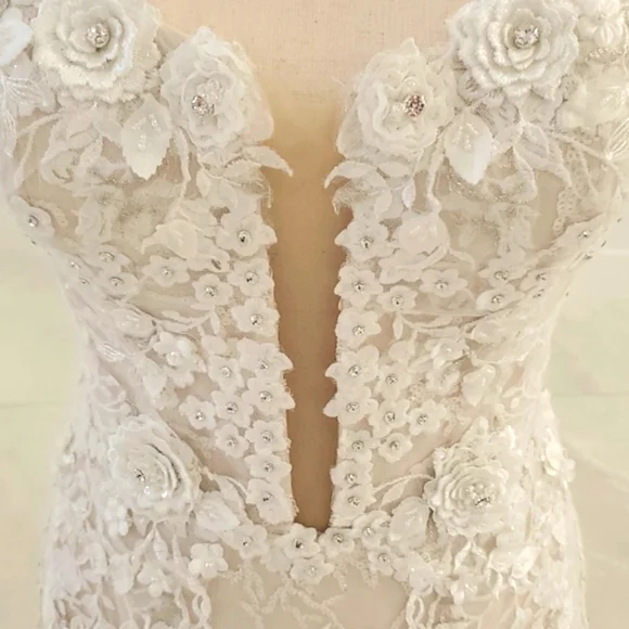 Eve of Milady Couture stunning wedding gown Train is approximately 6ft